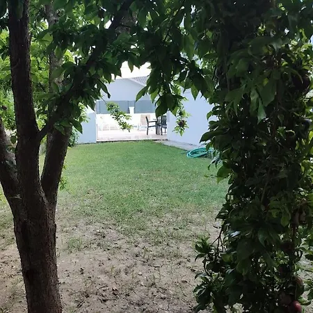 Serenity With Private Pool And Large Garden. فندق موجلا
