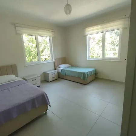 Serenity With Private Pool And Large Garden. Hotel *